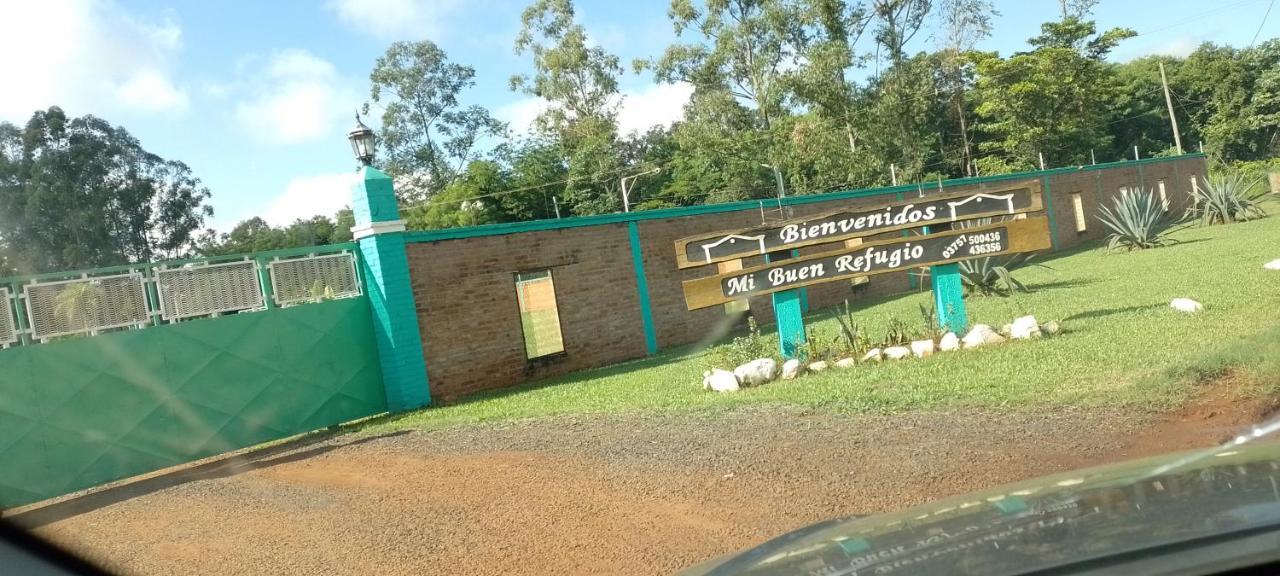 Mi Buen Refugio Villa Puerto Iguazú Exteriör bild